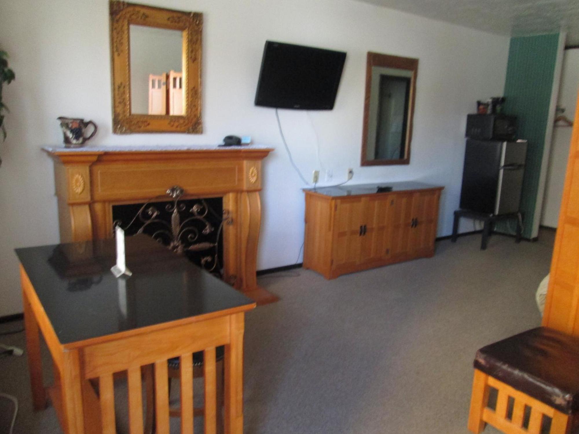 Jim Butler Inn & Suites Tonopah Habitación foto